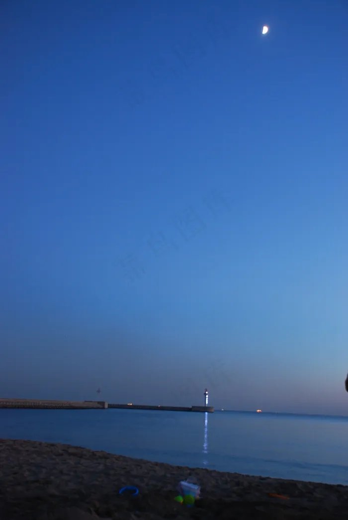 南戴河夜晚图片