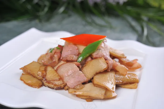 烧汁腊味杏鲍菇图片