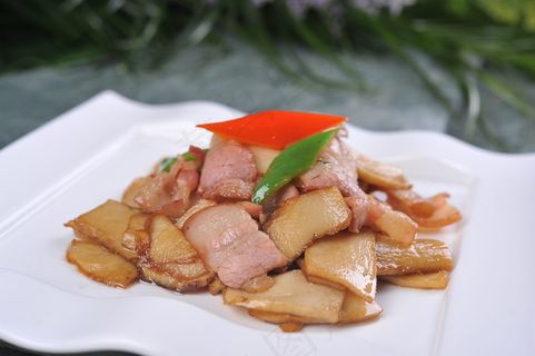 烧汁腊味杏鲍菇图片