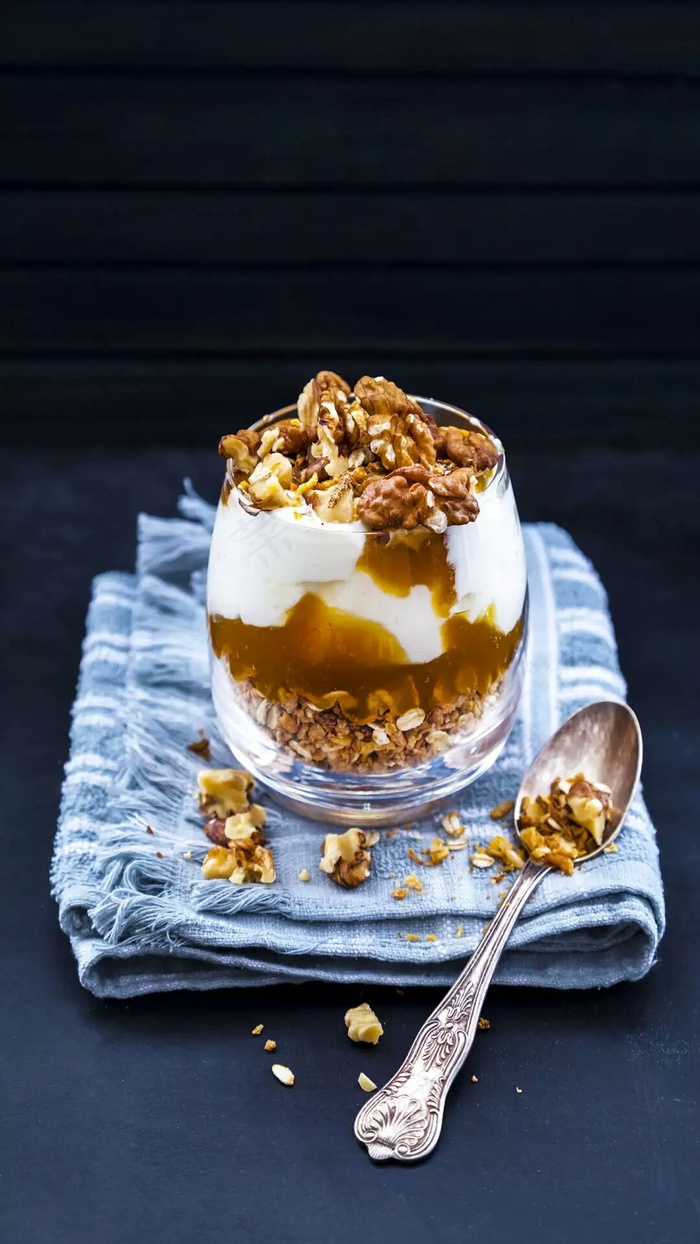 核桃肉高清摄影图片