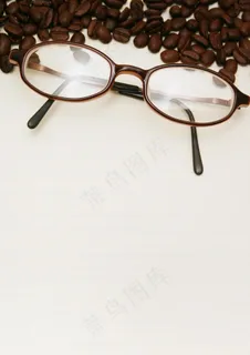 眼镜特写图片