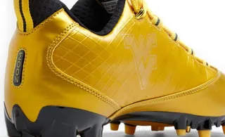 耐克 足球 运动鞋图片