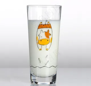 牛奶杯图片