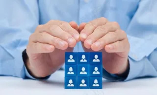 双手捧剪纸小人图片