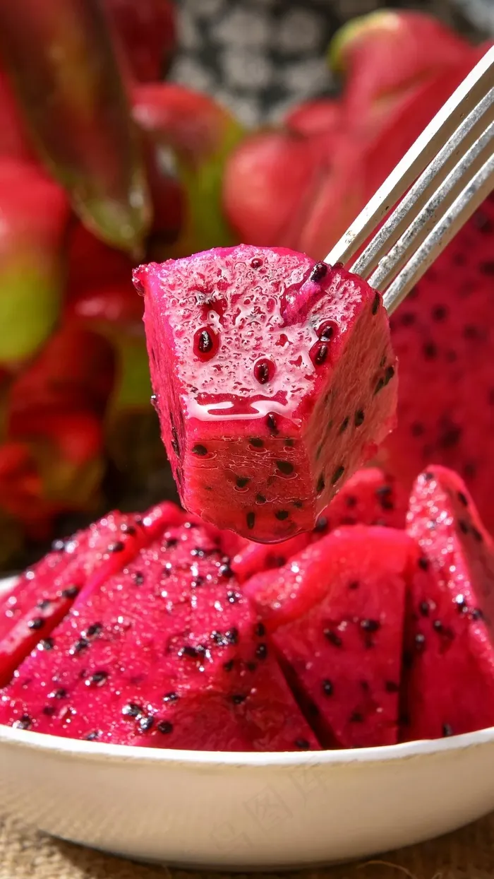 红色火龙果高清摄影图片