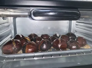 高清烤板栗过程图