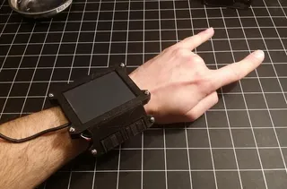 可穿戴计算机朋克手势垫