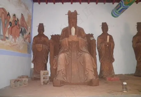 泥塑 地官赦罪图片