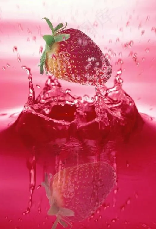 草莓 果汁图片psd模版下载