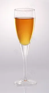 高脚酒杯图片