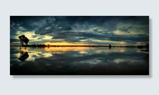 抖音风格动感科技信号故障幻灯片模板