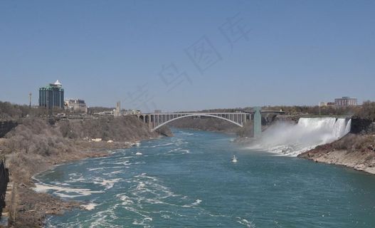 瀑布与界桥图片