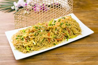 咖喱海鲜炒米粉