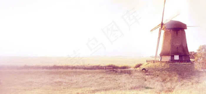 唯美暖色原野背景PSD分层