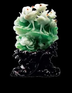 翡翠玉雕摆件荷花白鹭图片