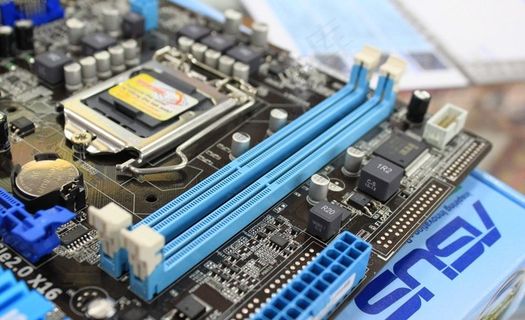 电脑主板图片