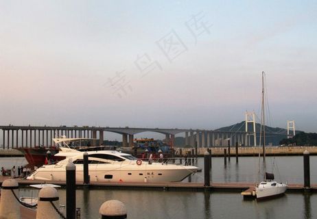 虎门大桥游艇会图片