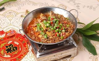 干锅酸豆角煨鲫鱼图片