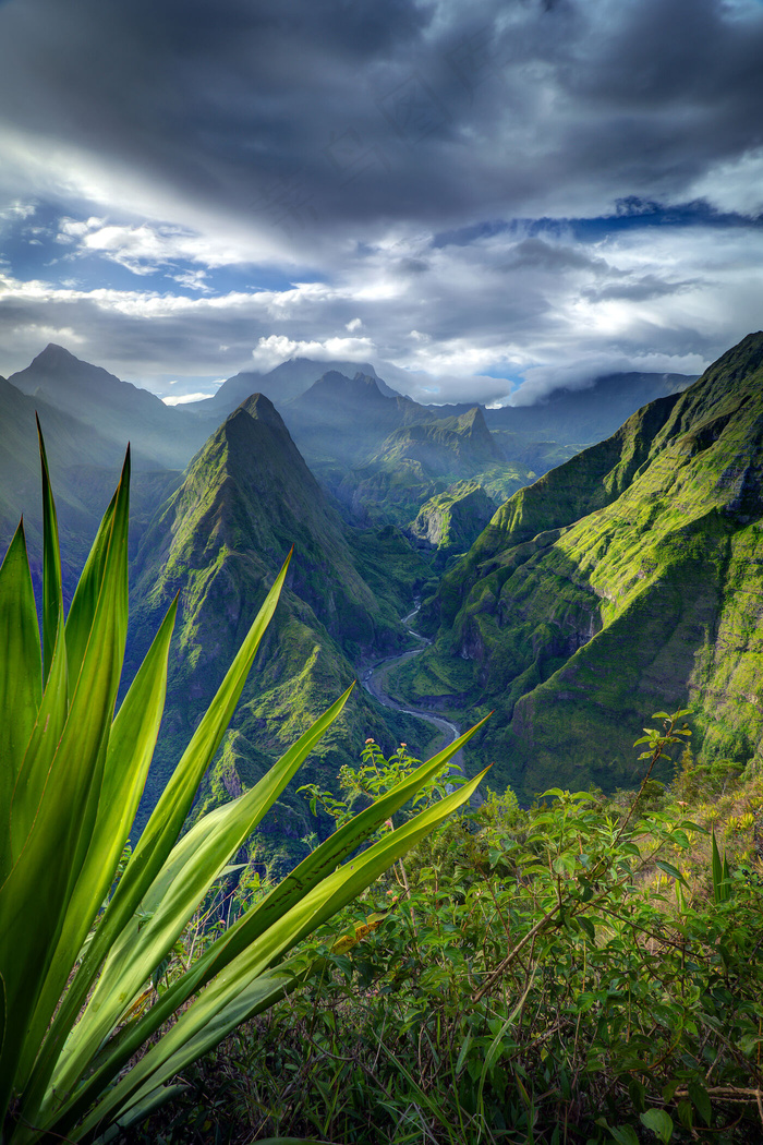 美丽山峰风景