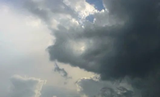 乌云翻滚MOV 乌云翻滚MOV