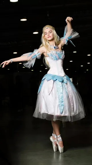 跳芭蕾舞的人高清摄影图片