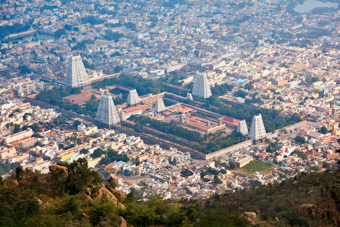 鸟瞰城市全景