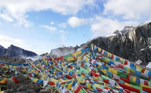 卓玛拉山口5645米图片 卓玛拉山口5645米图片