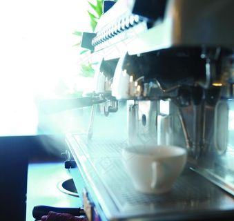 煮咖啡 咖啡机图片