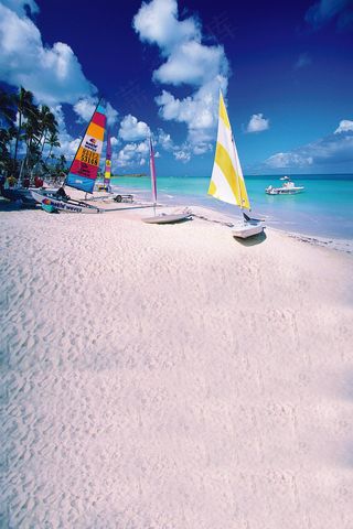 海边帆船风景背景图