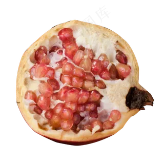 实拍半块石榴果实