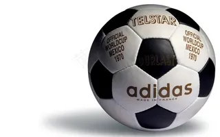 阿迪达斯足球图片
