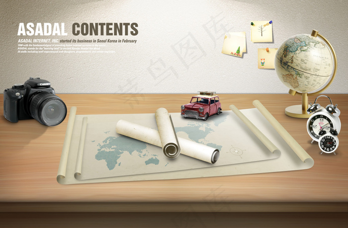 白色墙面木质桌子地球仪相机背景素材