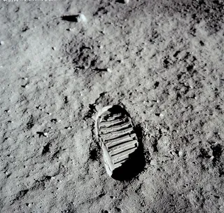 人类在月球的足迹