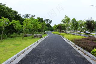 柏油路人行道图片