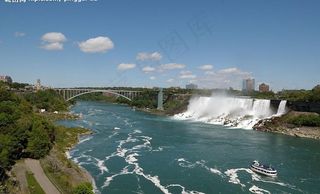 美国与加拿大交界圣劳伦斯河图片