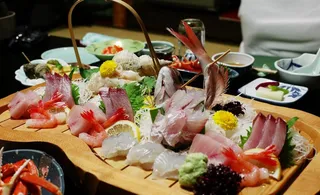 生鱼片拼盘图片