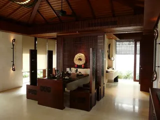 三亚香水湾一号样板间饭厅图片