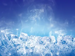 冰块蓝色背景海报设计