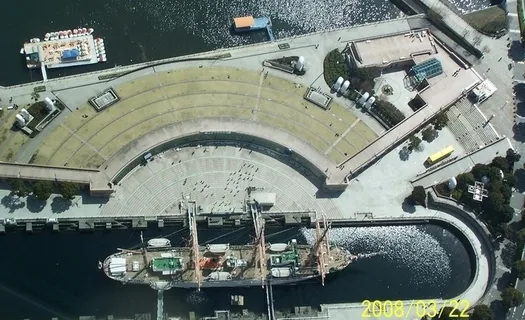 日本 横滨港 俯瞰图片