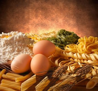 牛奶面包素材下载图片