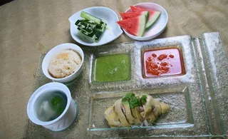 东南亚式套餐海南鸡图片