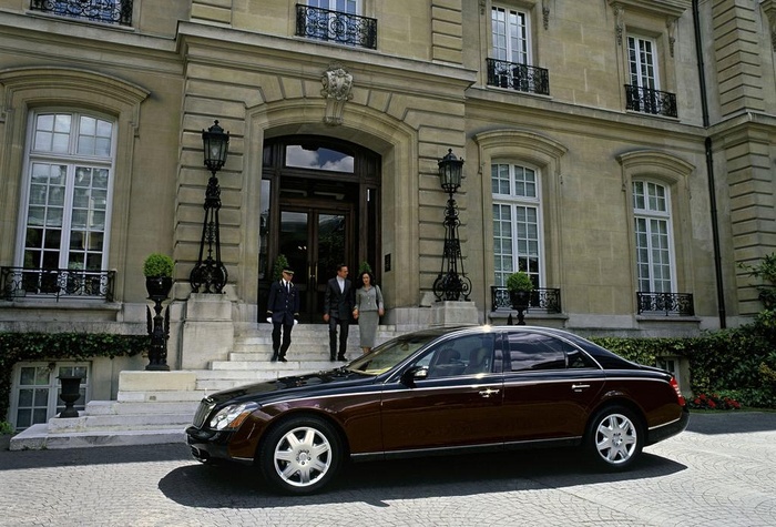 奢华高档迈巴赫图片