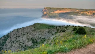 克里米亚山雾图片