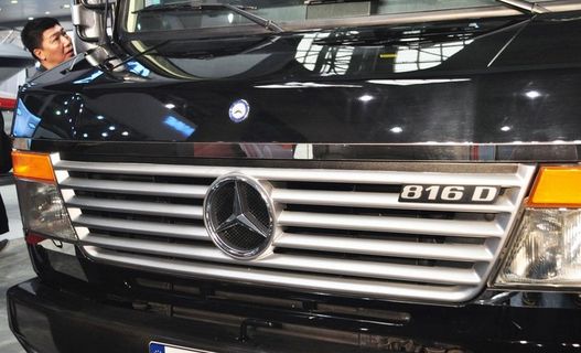 奔驰加长车图片