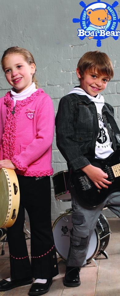 柏迪小熊男孩女孩图片