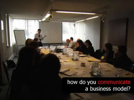 现代商务会议PPT模板