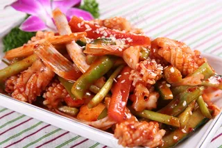 香辣拌鱿鱼图片