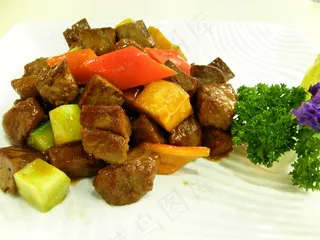 红酒汁鹅肝牛柳粒图片