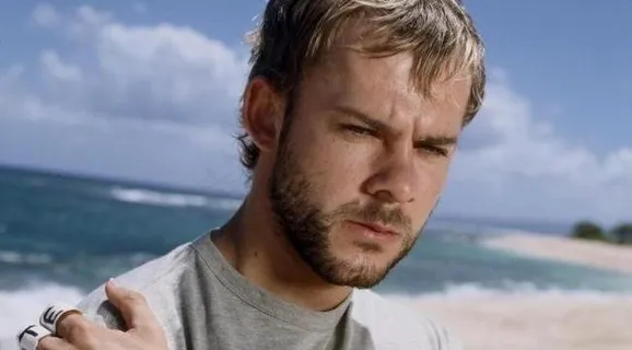 服装男模特图片