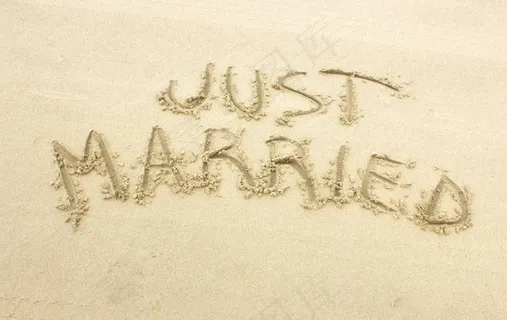 刚刚结婚三写作